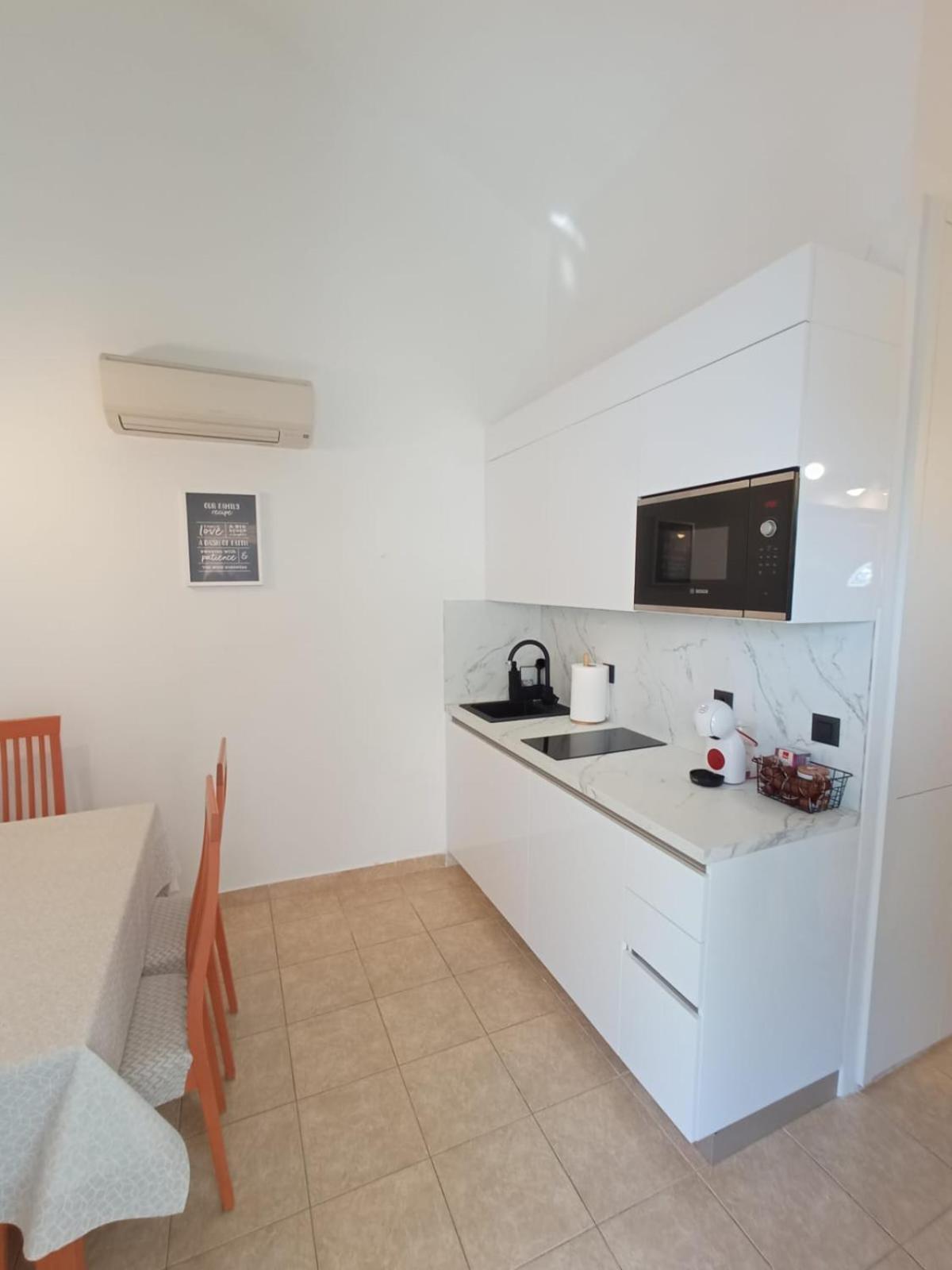 Sunny Beach Apartment Lavica Podstrana Exteriér fotografie
